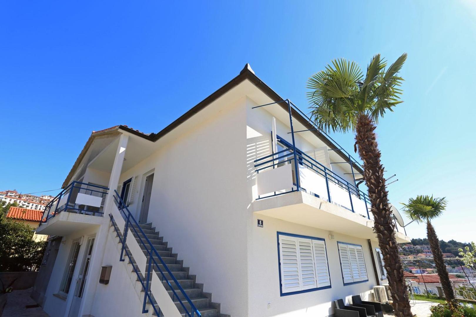 Apartments Marija 1000 ラバック エクステリア 写真