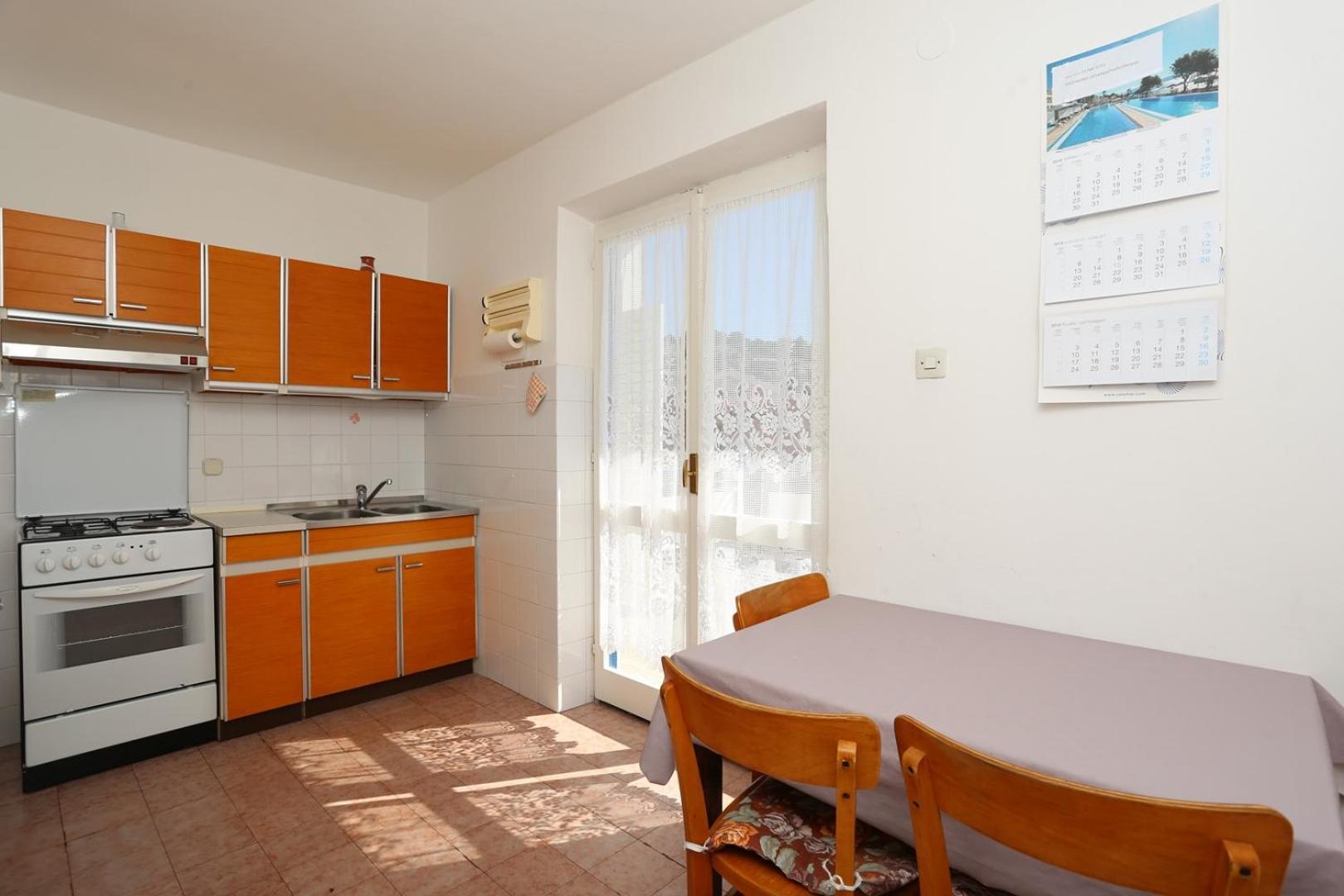 Apartments Marija 1000 ラバック エクステリア 写真